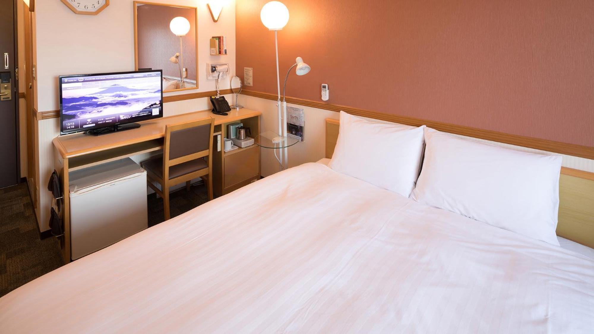 Toyoko Inn Matsuyama Ichibancho Стая снимка