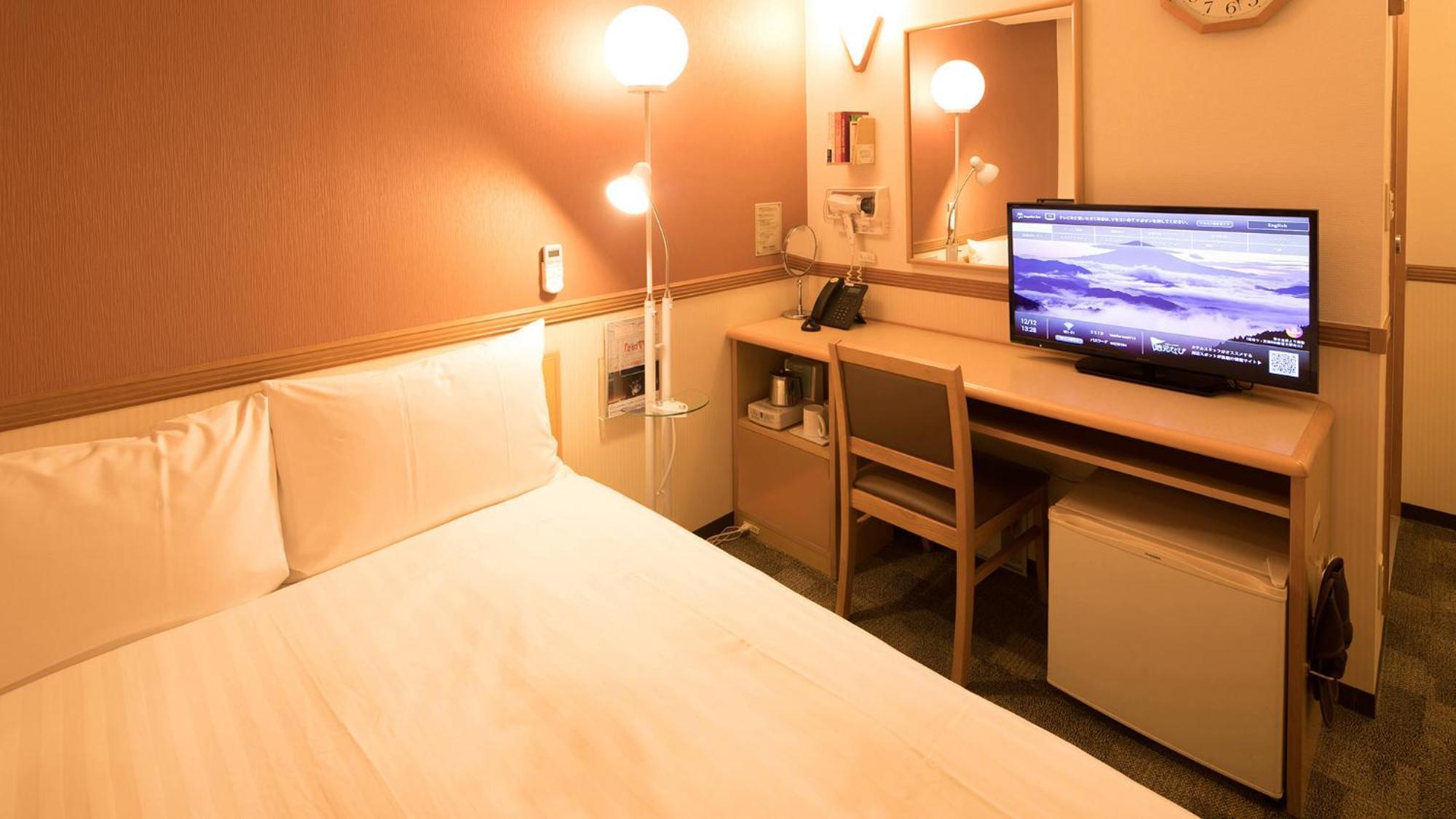 Toyoko Inn Matsuyama Ichibancho Стая снимка
