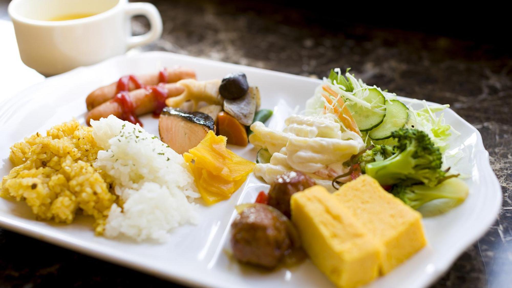 Toyoko Inn Matsuyama Ichibancho Екстериор снимка